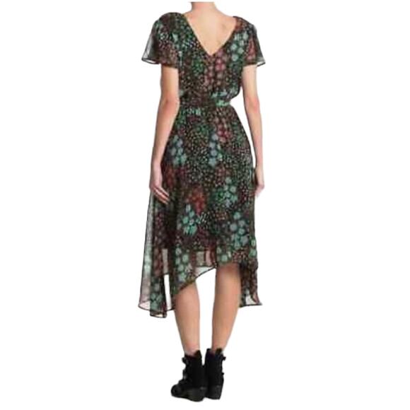 The Vanity Room NEW V Neck Hanky Hem Dress in Python Print Size Medium - Picture 4 of 11